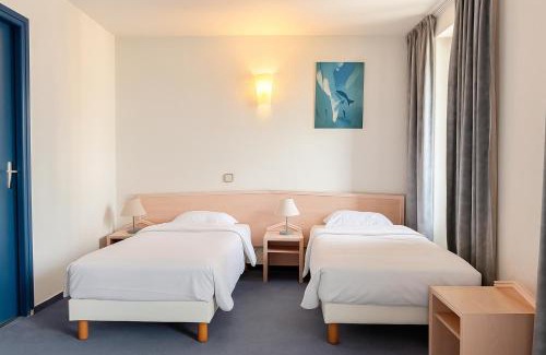 Faverges-Seythenex Hotel | Pet-Friendly Hôtel de Genève et Restaurant in Faverges-Seythenex