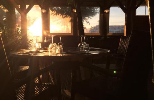 Moliets-et-Maa Hotel | Welcoming Logis Hôtel de L'Océan with Family-Friendly Amenities
