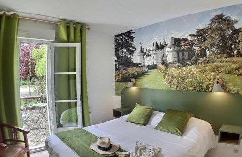 Tour-en-Sologne Hotel | Guest Rated 8.7: Logis Hôtel du Château with Restaurant