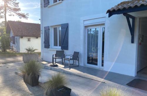 Mimizan Hotel | Pet-Friendly Retreat at Logis Hôtel Emeraude des Bois