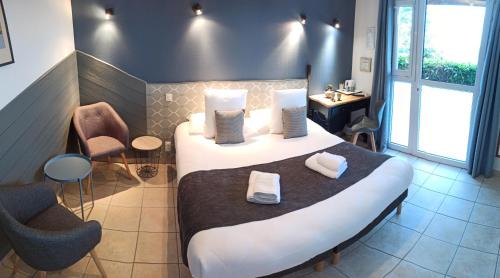 Tracy-sur-Mer Hotel | Discover Logis Hôtel La Rosière: Family-Friendly Retreat
