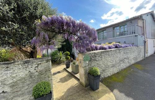 Coulon Hotel | Discover Comfort at Logis Le Central with Family-Friendly Amenities