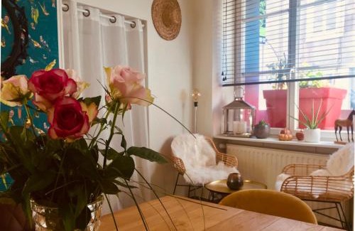 Argenton-sur-Creuse Hotel | Discover Logis Hôtel Le Cheval Noir: Oceanfront Getaway