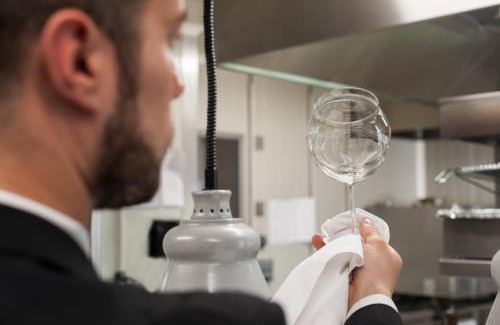 Thiers Hotel | Inviting Clos St Eloi: Pet-Friendly Hotel with Dining Options