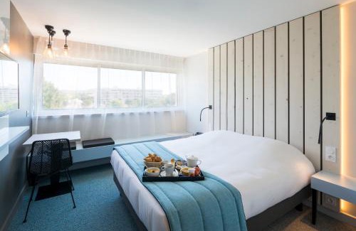 Balaruc-les-Bains Hotel | Guest Rated Opéralia Hôtel les Pins with Family-Friendly Perks