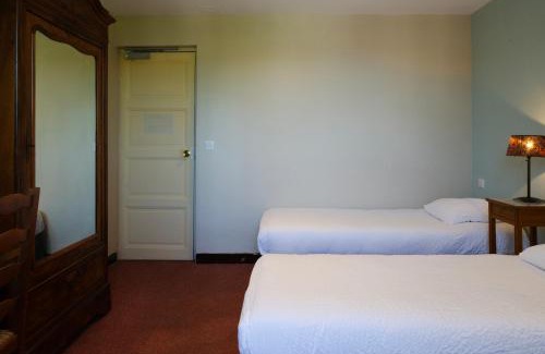 Sault Hotel | Discover Logis Hôtel Restaurant Le Louvre: Pet-Friendly Comfort