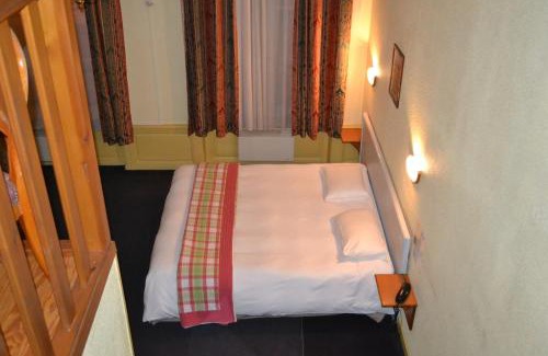 Montreuil-sur-Mer Hotel | Pet-Friendly Logis Hôtel & Restaurant - Les Hauts de Montreuil