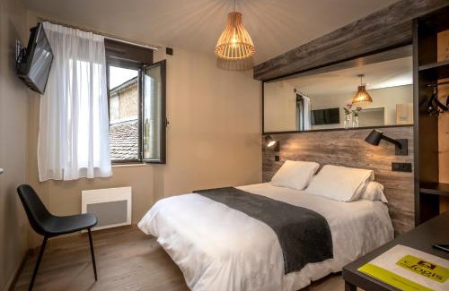 Le Bleymard Hotel | Pet-Friendly Logis Hôtel Restaurant La Remise with Breakfast
