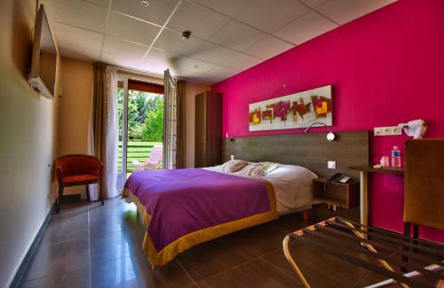 Paroisse Notre-Dame des Jolis Monts Hotel | Relax at Logis Hôtel Restaurant Le Chalet du Mont Roland