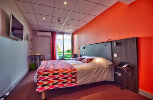 Paroisse Notre-Dame des Jolis Monts Hotel | Relax at Logis Hôtel Restaurant Le Chalet du Mont Roland