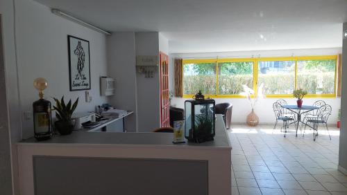 Bram Hotel | Cozy Oceanfront Retreat at Logis Hôtel Restaurant Le Clos Saint Loup