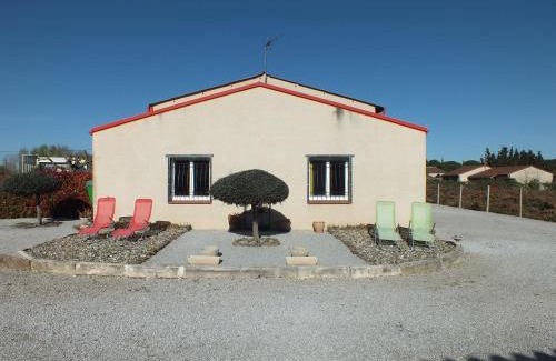Bram Hotel | Cozy Oceanfront Retreat at Logis Hôtel Restaurant Le Clos Saint Loup