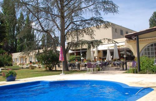 Fleurance Hotel | Discover Le Fleurance: Pet-Friendly Retreat by the Ocean