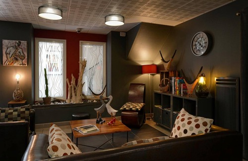 Gondrin Hotel | Discover Logis Hôtel Le Pardaillan: Spa & Family-Friendly Stay