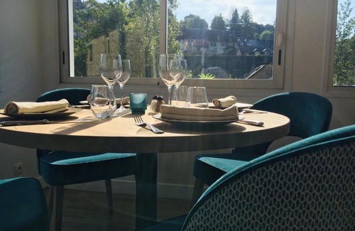 Uzerche Hotel | Discover Logis Hôtel Teyssier: Pet-Friendly Retreat