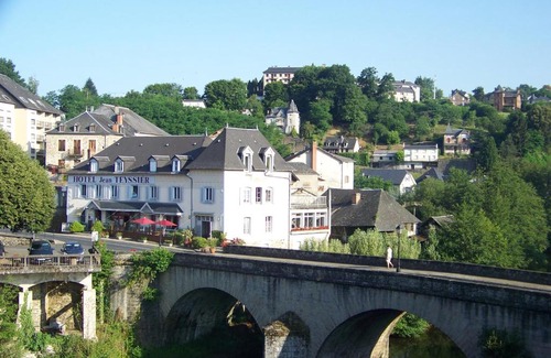 Uzerche Hotel | Discover Logis Hôtel Teyssier: Pet-Friendly Retreat