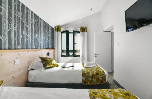 Saint-Lon-les-Mines Hotel | Guest Favorite: Logis Hôtels Gnàc é Pause with Pool & Dining