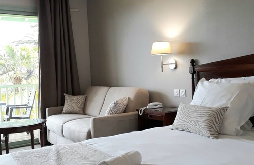 Bazas Hotel | Discover Comfort at Hôtel et Restaurant Domaine de Fompeyre