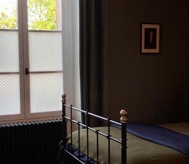 Provins Apartment | Historic Logis « Henriette » - Family-Friendly Retreat