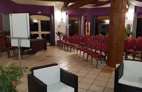 Saint-Jean-le-Centenier Hotel | Discover Logis Hotel Le Mas de Mon Père - Rated 9.2/10