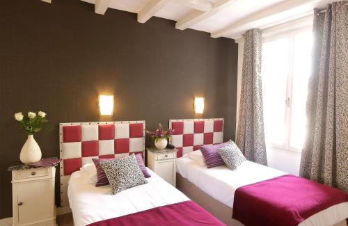 Fontevraud-l'Abbaye Hotel | Experience Comfort at Logis Hotel La Croix Blanche Fontevraud