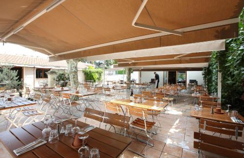 Portes-les-Valence Hotel | Pet-Friendly Oceanfront Stay at Logis Hotel Le Nouvel