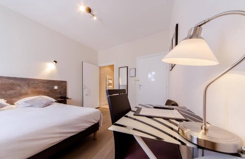 Senlis Hotel | LOGIS HOTEL - Le Petit Bellon