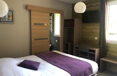 Bardouville Hotel | Discover Logis Hotel Le Val Sarah: Guest Rated 8.8/10!