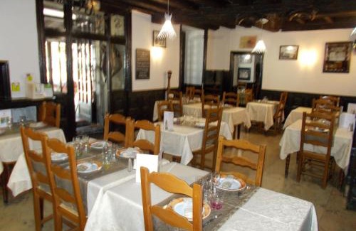 Tournon-sur-Rhone Hotel | Charming Hotel Chaumiere: Pet-Friendly & Family-Oriented Stay