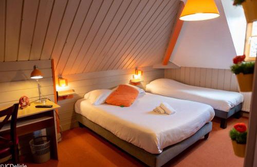 Bourgtheroulde-Infreville Hotel | Discover Comfort at La Corne d'Abondance Hotel & Restaurant