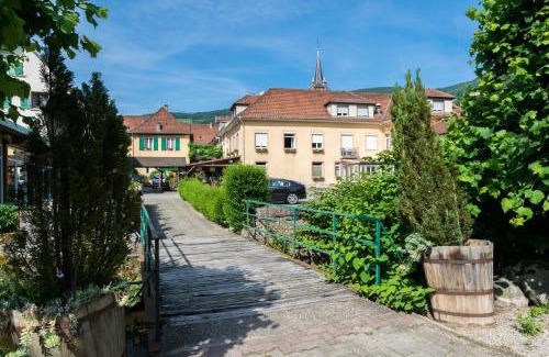 Lapoutroie Hotel | Inviting Logis Hotel Restaurant Le Faudé: Family & Pet Friendly