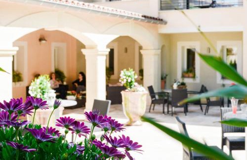 Anduze Hotel | Discover Comfort at Logis Hotel Restaurant La Porte des Cévennes