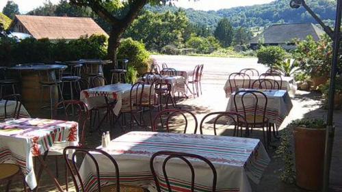 Ozon Hotel | Pet-Friendly Stay at Logis L'Auberge Basque - Rated 7.8/10