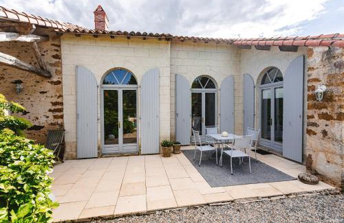 Saint-Laurent-de-la-Salle House | Elegant Logis La Tour - Gîte Orangerie with Pool & Pets
