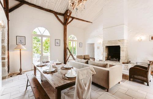 Saint-Laurent-de-la-Salle House | Elegant Logis La Tour - Gîte Orangerie with Pool & Pets