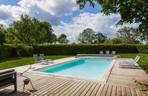 Saint-Laurent-de-la-Salle House | Relax at Logis La Tour - A 4-Star Pet-Friendly Retreat