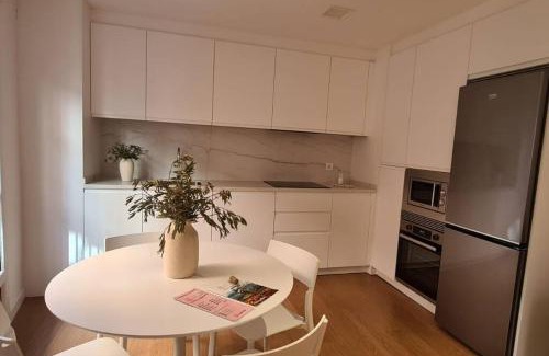 Logrono Historic Centre Apartment | Historic Logroño Apartment: Child-Friendly Getaway