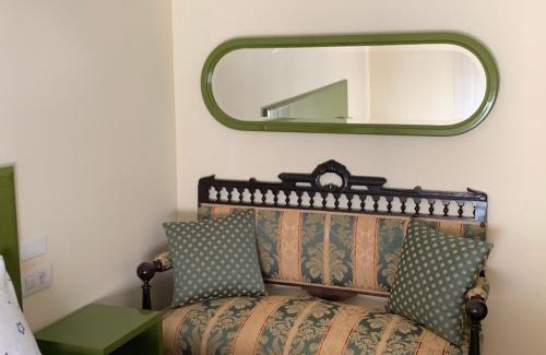 Logrono Apartment | Discover Logroño: Poolside Retreat with Garage