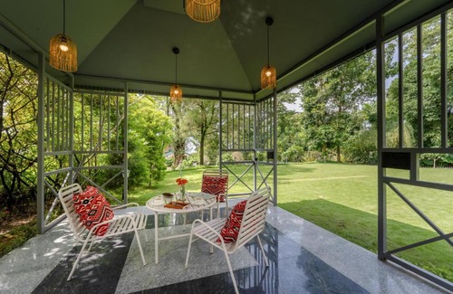 Bullawala Villa | LohonoStays Ivy Cottage