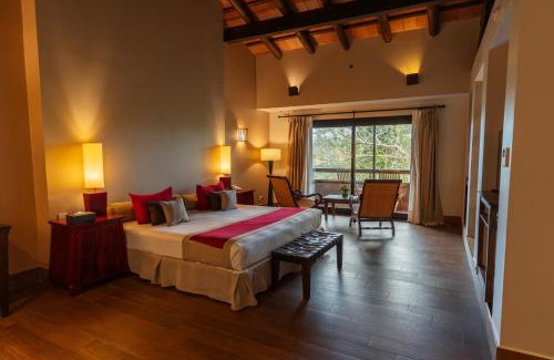 Puerto Iguazu Hotel | Discover Loi Suites Iguazu Hotel with Spa and Ocean Views