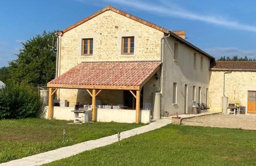 Berrie House | Discover Loire Escapes: Pet-Friendly with Oceanview Pool