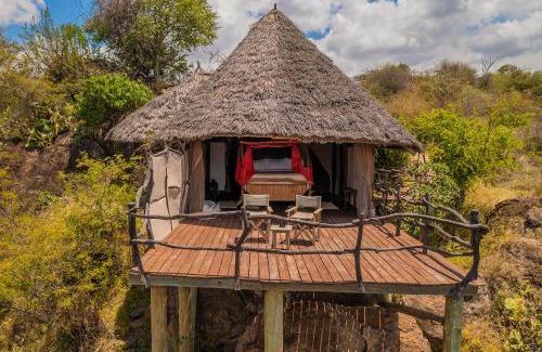 Loisaba Other | Discover Loisaba Star Beds: Relax by the Pool in Nature