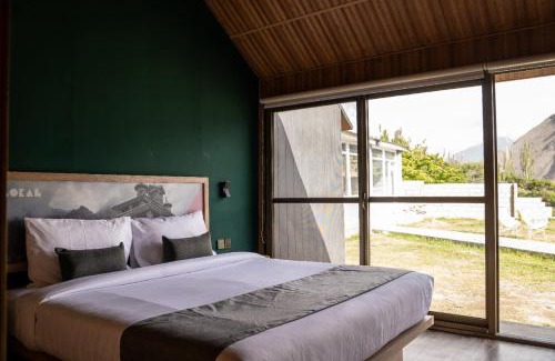 Karimabad Hotel | Guest Rated 10/10: LOKAL Rooms x Hunza with Breakfast