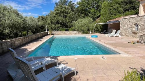 Grignan Apartment | Discover L’Olivier: Oceanfront, Pet-Friendly Retreat