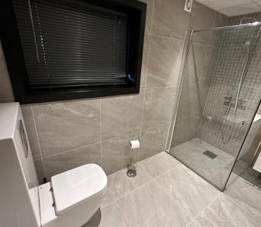 Fossbergom Apartment | Exceptional Lom Apartment: Family-Friendly Getaway Awaits