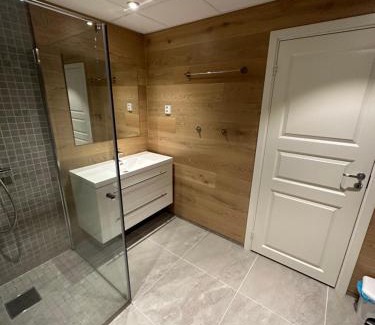 Fossbergom Apartment | Exceptional Lom Apartment: Family-Friendly Getaway Awaits