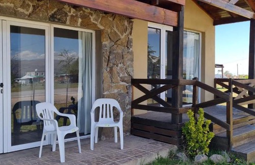 Villa Yacanto Apartment | Oceanfront Loma Alta Apart with Family-Friendly Amenities