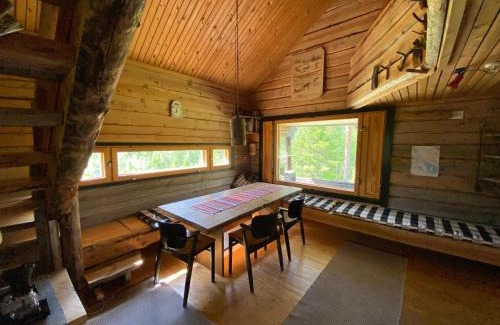 Kittila Cabin | Idyllic Loma-asunto with Hot Tub & Breakfast in Nature
