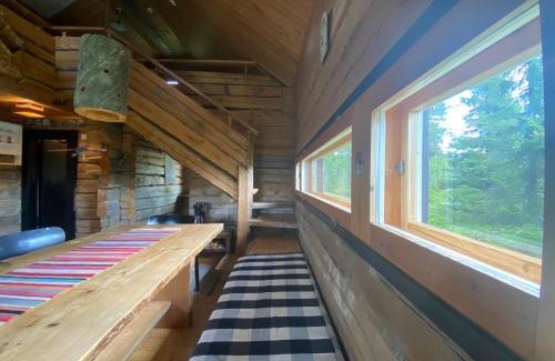 Kittila Cabin | Idyllic Loma-asunto with Hot Tub & Breakfast in Nature