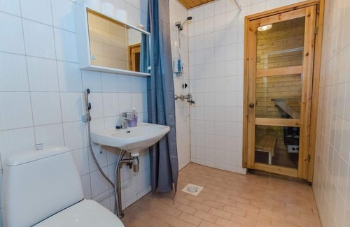 Koli National Park House | Scenic Loma-koli 2 with Lake View & Spa Amenities